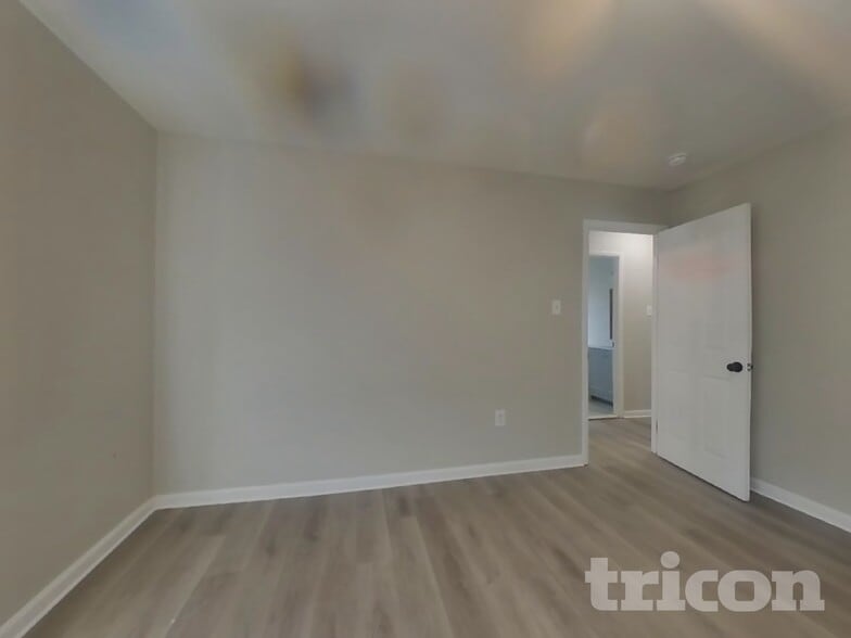 Building Photo - 7700 Mane Ln