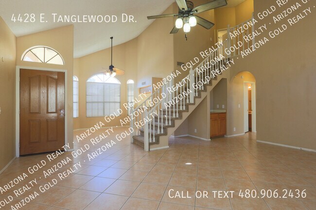 Building Photo - 4428 E Tanglewood Dr