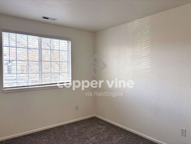 Building Photo - 2538 E 127th Ct