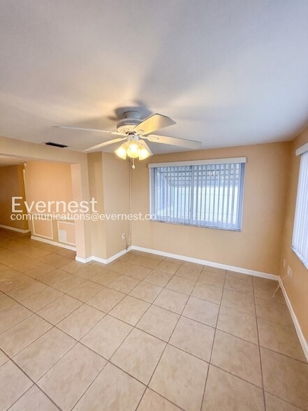 Building Photo - 4133 Grayton Dr