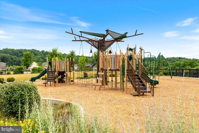Building Photo - 4532 Tinder Box Cir