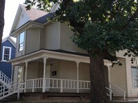 Building Photo - 328 N Philadelphia Ave
