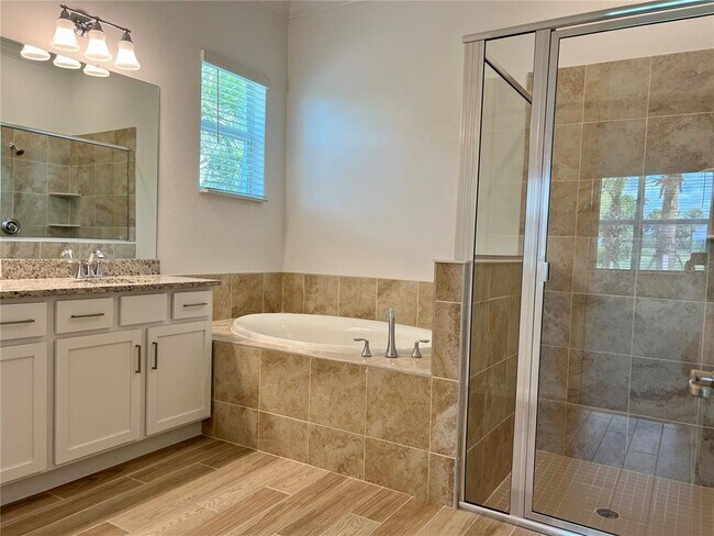 Building Photo - 25246 Keygrass Ct