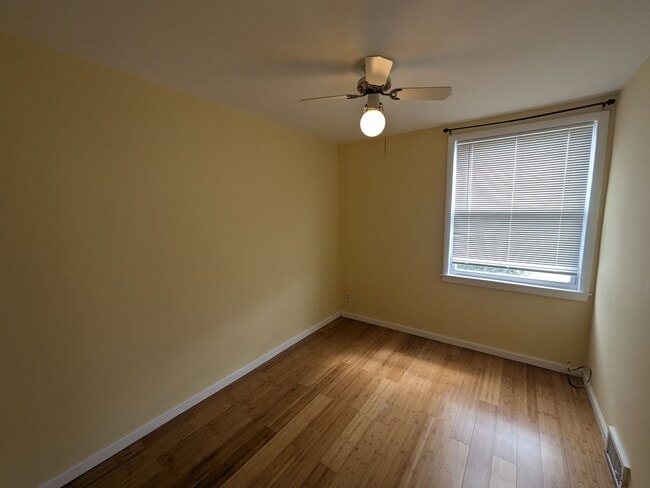 Building Photo - 8637 Agusta St