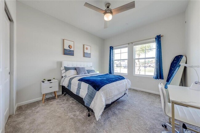 Building Photo - 5301 Amersham Ln