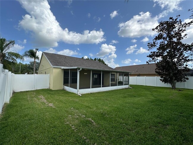 Building Photo - 30747 Burleigh Dr