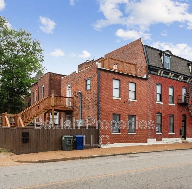 Building Photo - 1200 Allen Ave