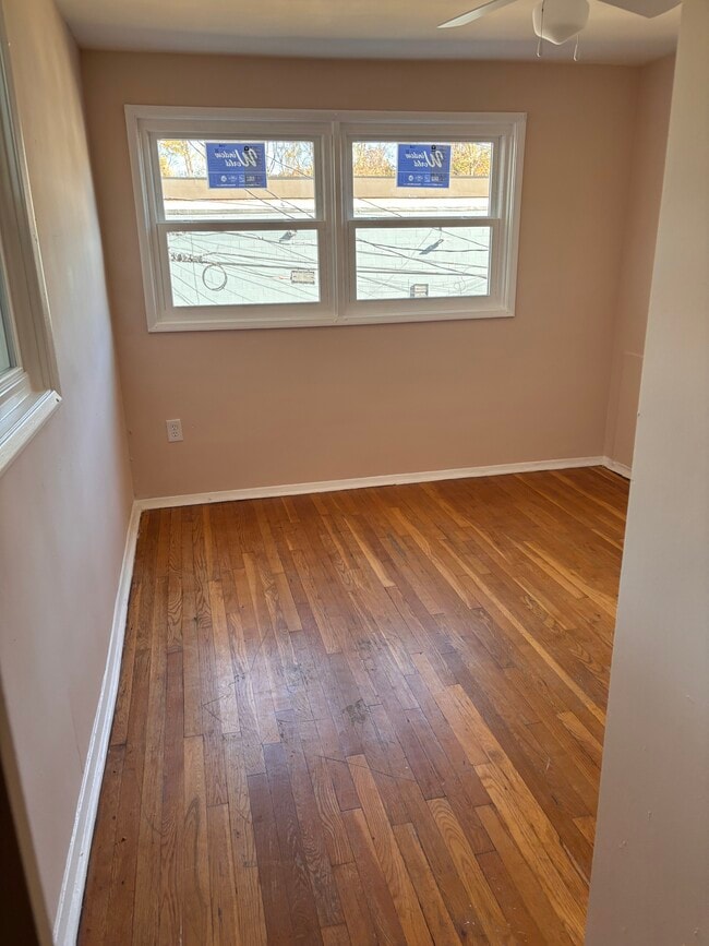 Building Photo - 2137 Braddish Ave