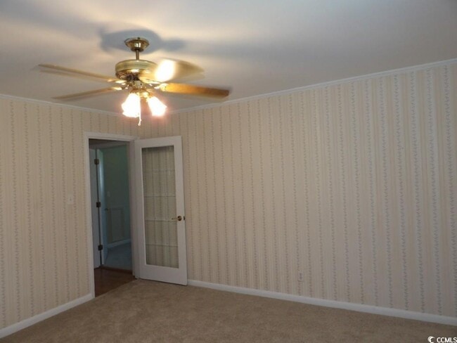 Building Photo - 6801 Swamp Fox Hwy W