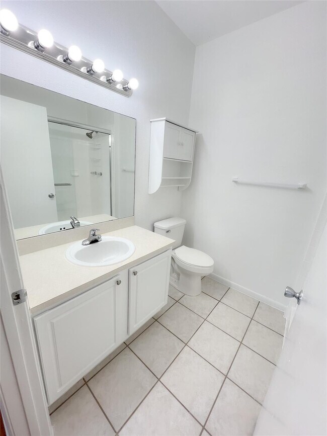 Building Photo - 1881 NW 96th Terrace