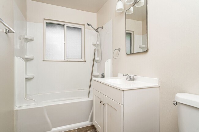Building Photo - 9725-27 Lake Steilacoom Dr SW
