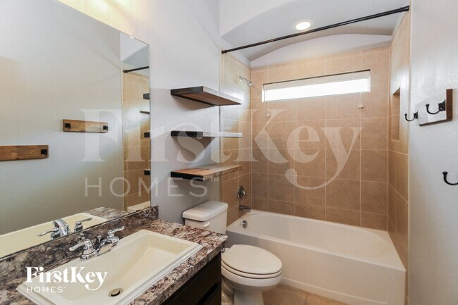 Building Photo - 5134 Mountain View Dr