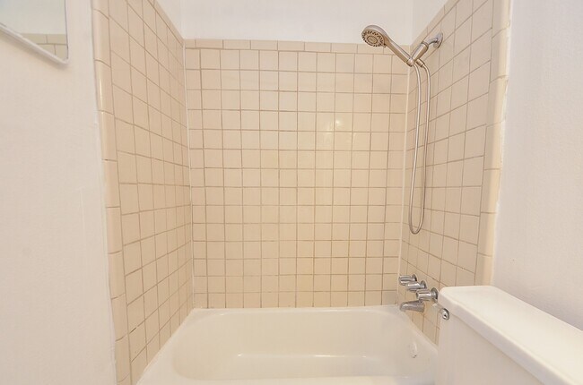 Building Photo - 8810 Ilona Ln