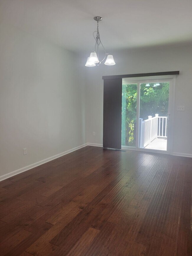 Building Photo - 4321 Salt Marsh Lane