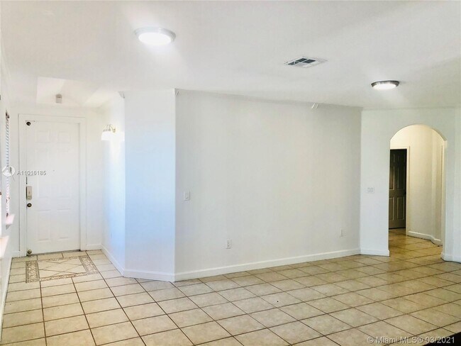 Building Photo - 4883 NW 109th Path