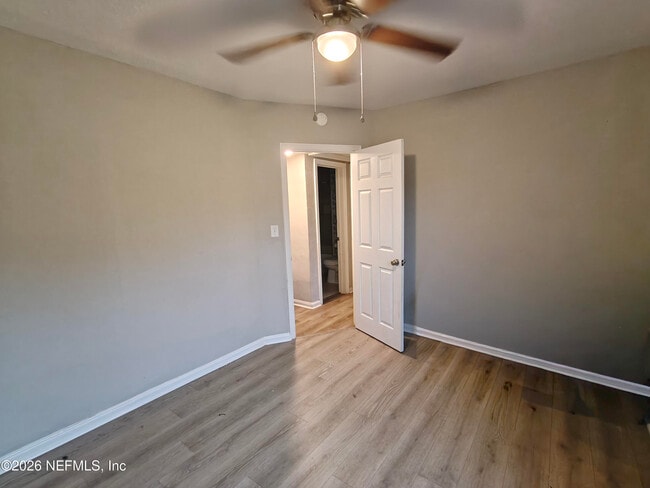 Building Photo - 1447 Lawrence Pl