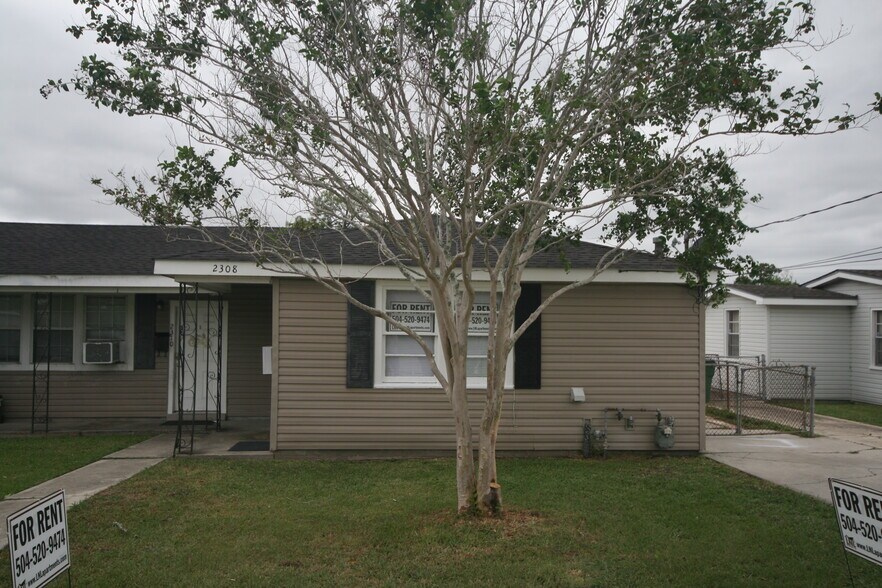 Building Photo - 2308 Rose Dr