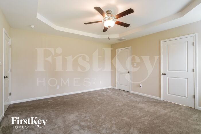 Building Photo - 90 Voyage Cir