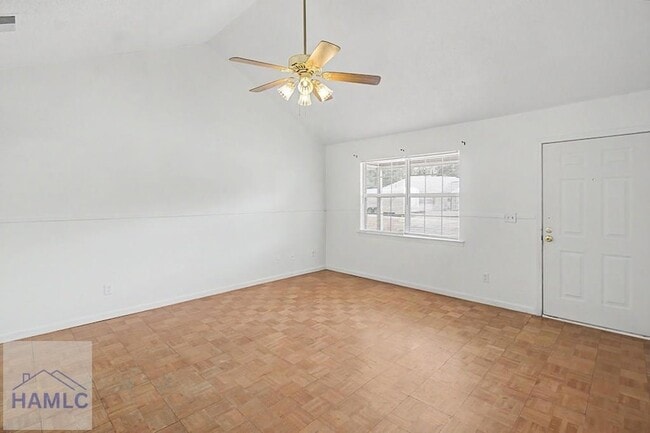 Building Photo - 342 Sheila Dr