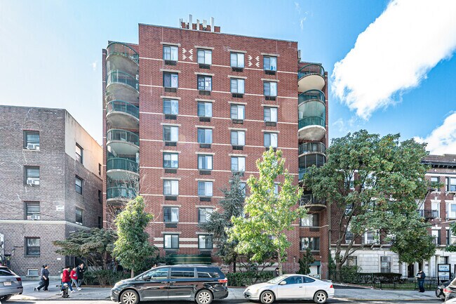 Building Photo - Pacific Towers