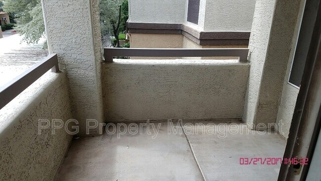 Building Photo - 11375 E Sahuaro Dr
