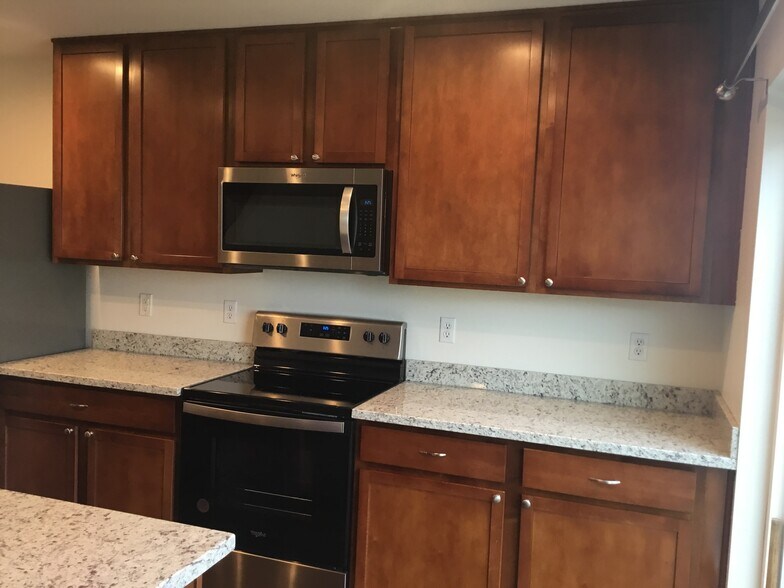 Building Photo - 14827 99th Way Southeast