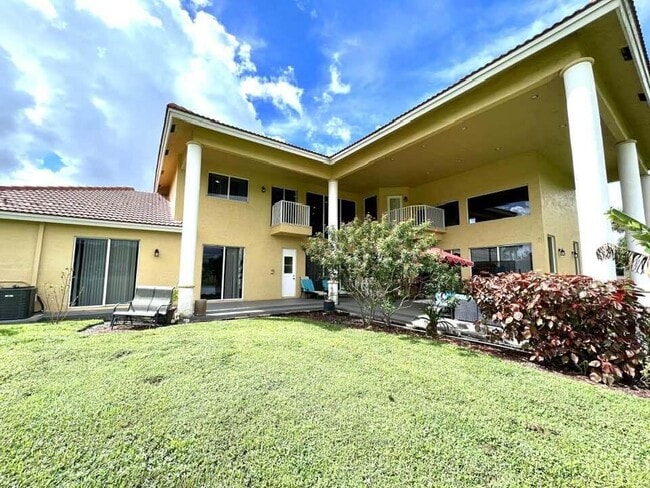 Building Photo - 14983 Drafthorse Ln