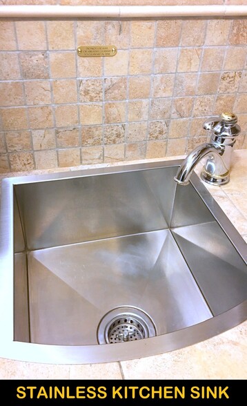 Stainless Chef's Sink - 23604 Vía Fuente