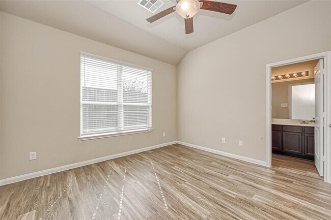 Building Photo - 24927 Scarlatti Cantata Dr