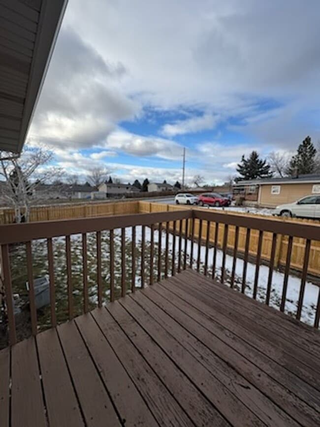 Building Photo - 4 BED | 2 BATH | SINGLE GARAGE | RAPID VALLEY