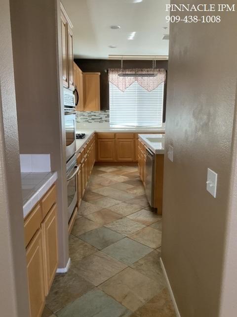 Building Photo - 11323 Lakeport Dr