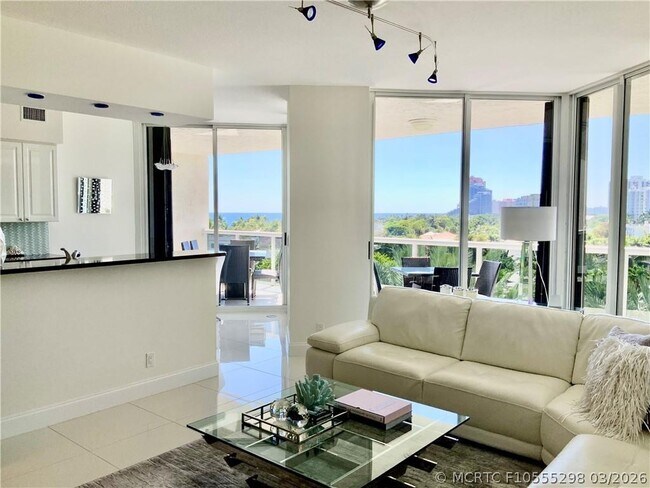Building Photo - 3100 N Ocean Blvd