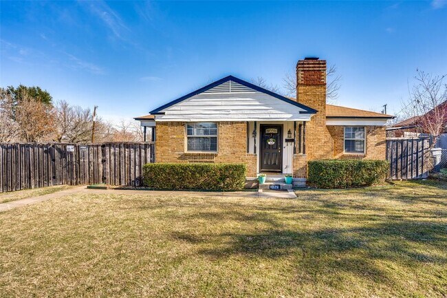 Building Photo - 1026 Cliffdale Ave