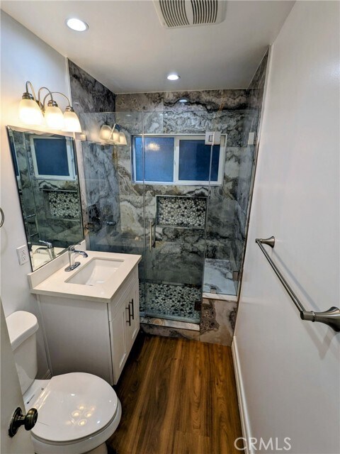 Building Photo - 1019 6th St