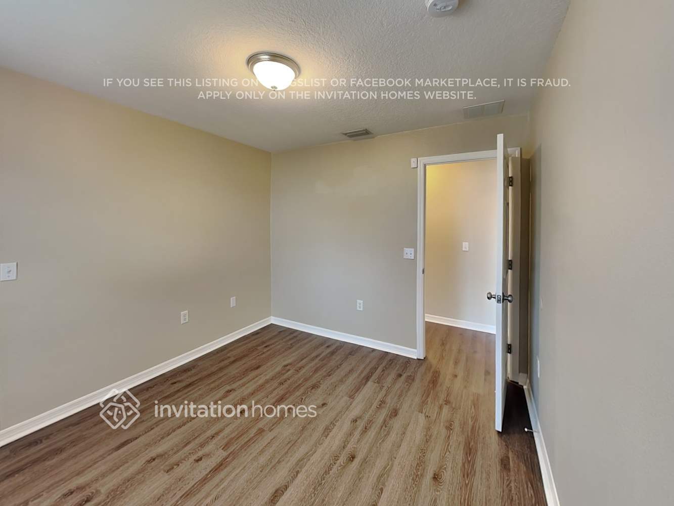 Building Photo - 626 Jaguar Ct