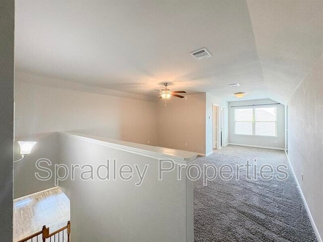 Building Photo - 1131 Kiskadee Branch Dr