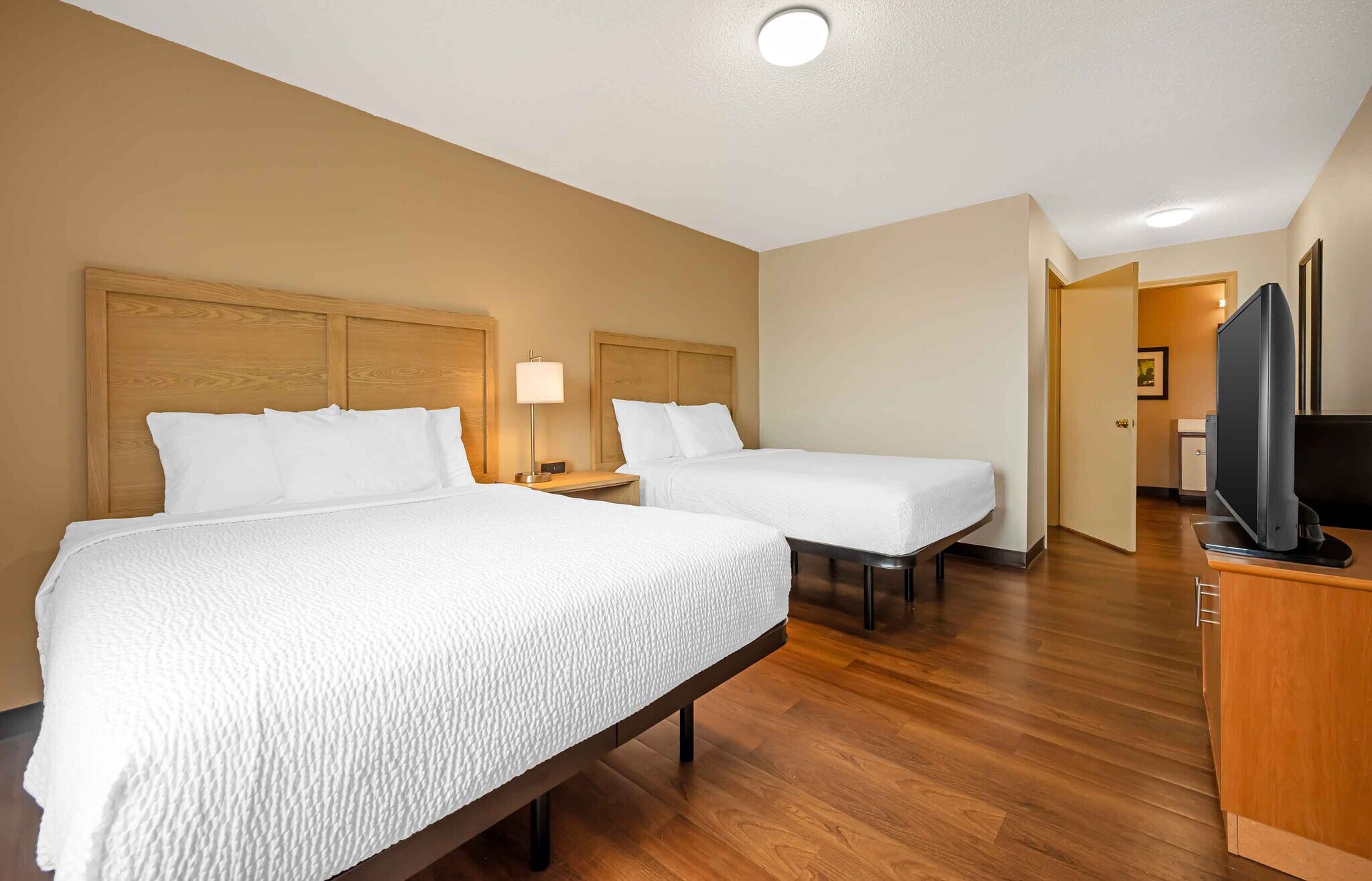 Building Photo - Furnished Studio-Dayton - Fairborn