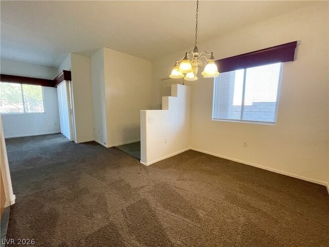 Building Photo - 2110 Los Feliz St