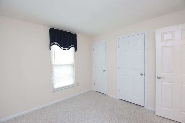 Building Photo - 10213 Wolfe Manor Ct