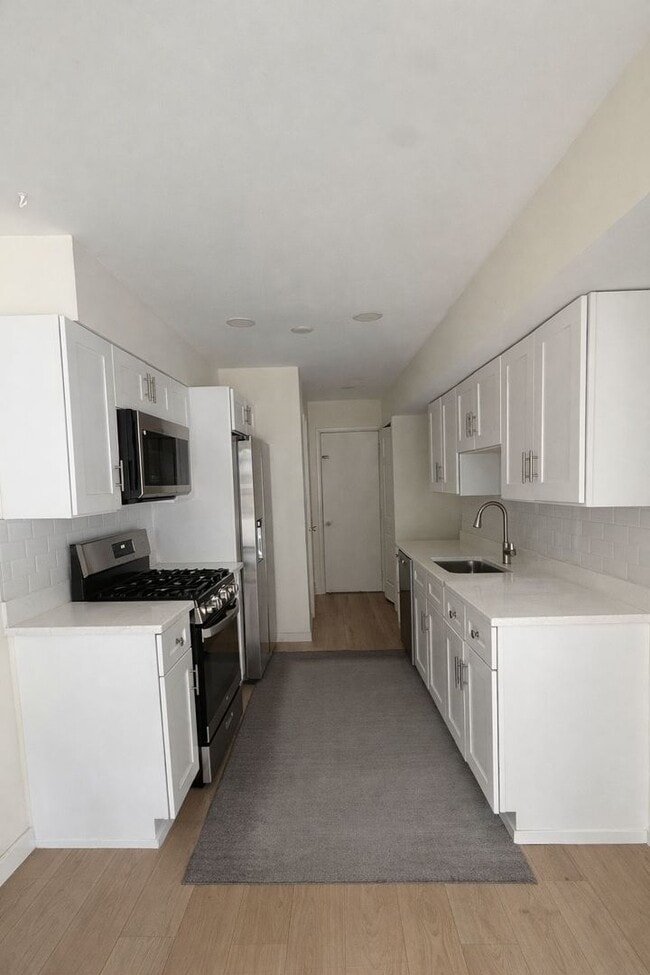 Building Photo - 463 Kennedy Pl