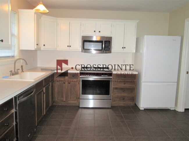 Building Photo - Spacious 3 bedroom 2 bath home in Tyler!