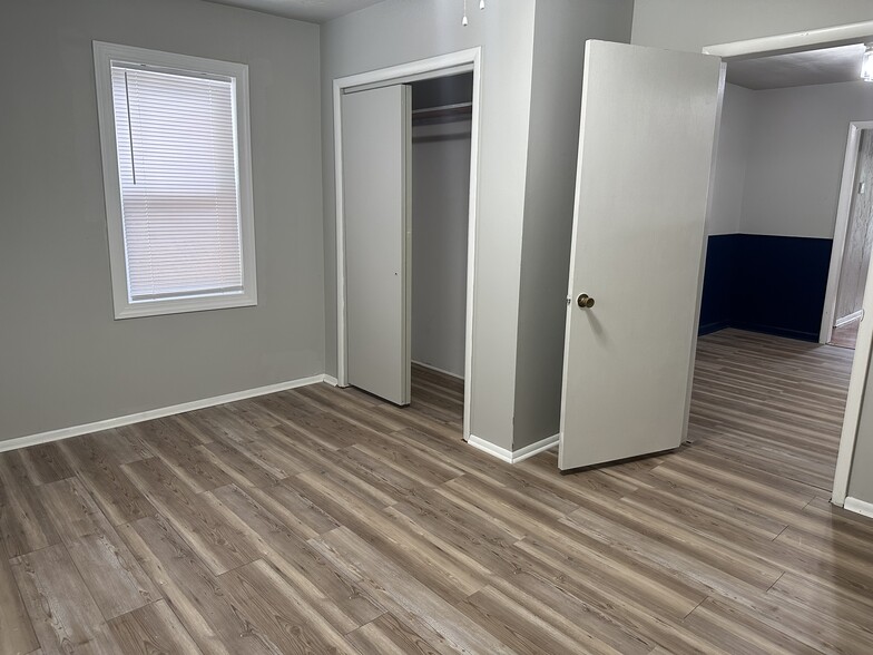 Bedroom - 622 S Mission Ave