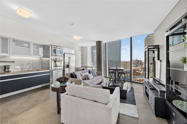 Building Photo - 3726 S Las Vegas Blvd