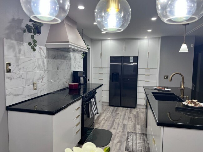 Building Photo - Desirable 3 bedroom/2 bath rambler located in Marysville