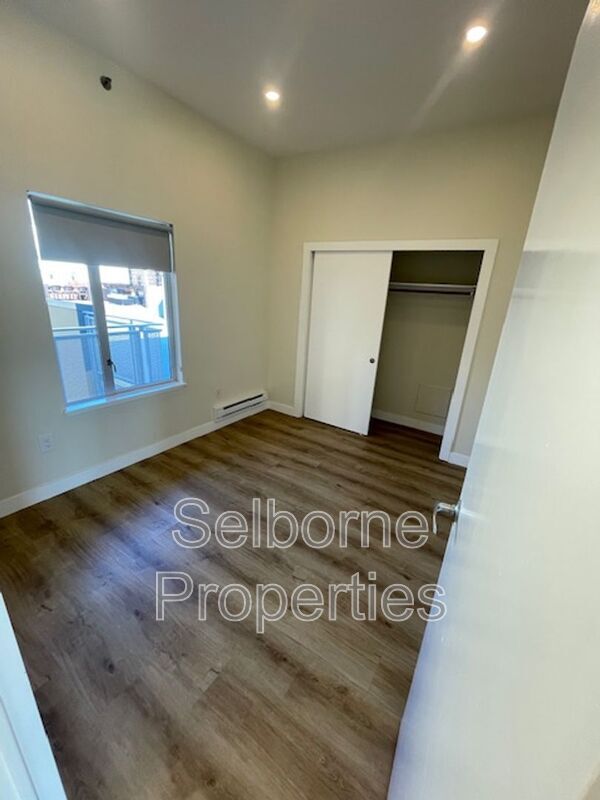 Building Photo - 1401 Jackson St