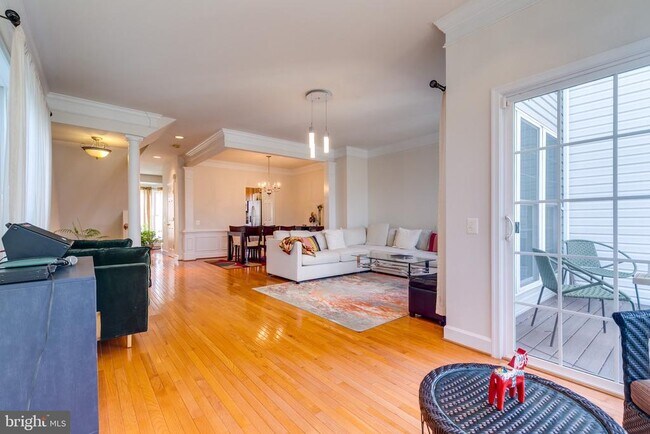 Building Photo - 13716 Maple Sugar Ln