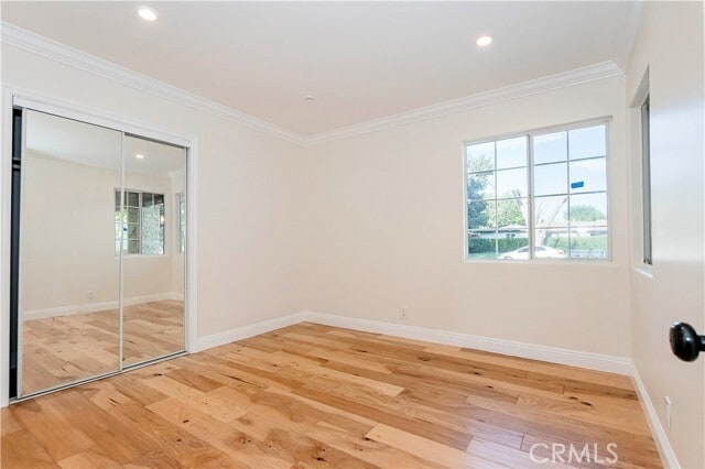 Building Photo - 43617 Fern Ave