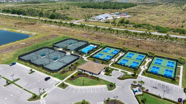 Building Photo - 18579 Ives Dr