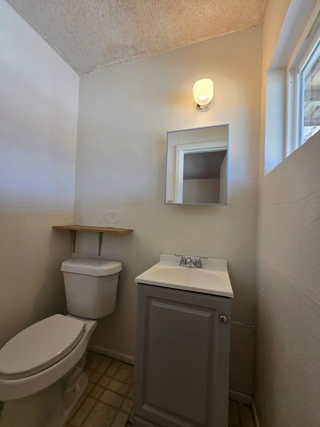 Building Photo - HUD Property
