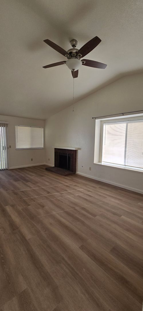 Building Photo - Cooley Ranch Home with NEW Paint NEW flooring